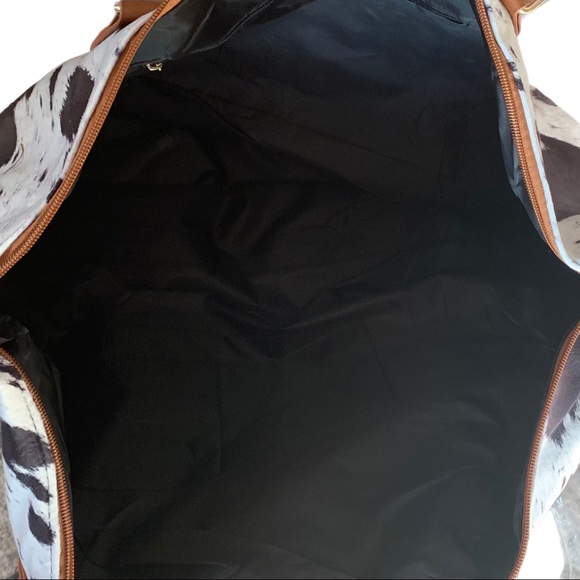 Cow Hide Print Weekender Faux Leather Travel Bag - Picture 6 of 7